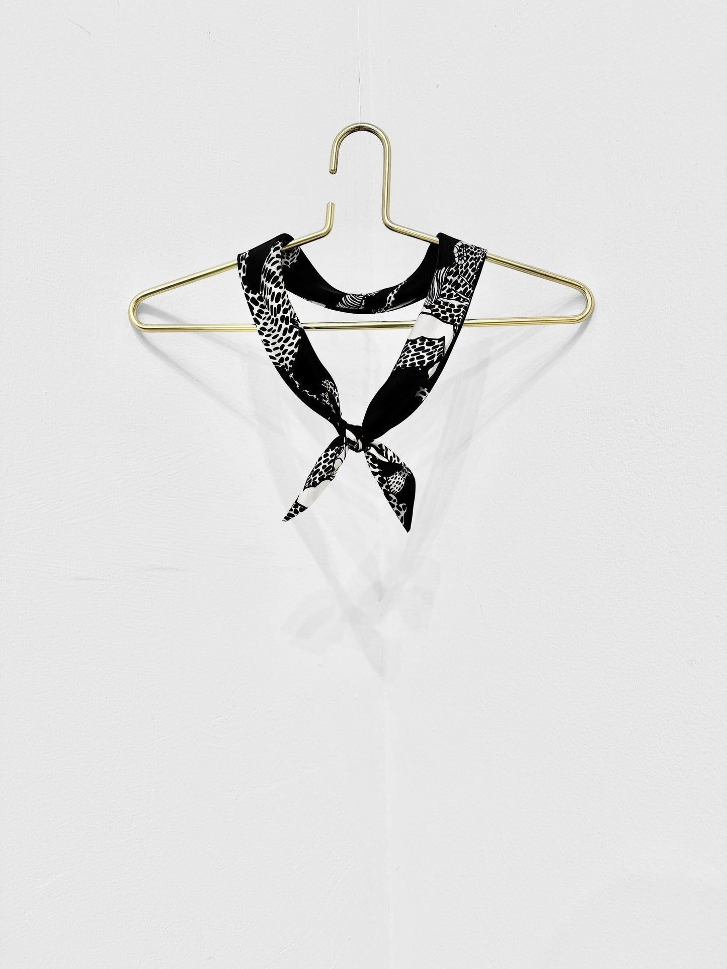 Sample Sale - TRIANGLE SILK SCARF - MYTHOLOGY PRINT | BLACK