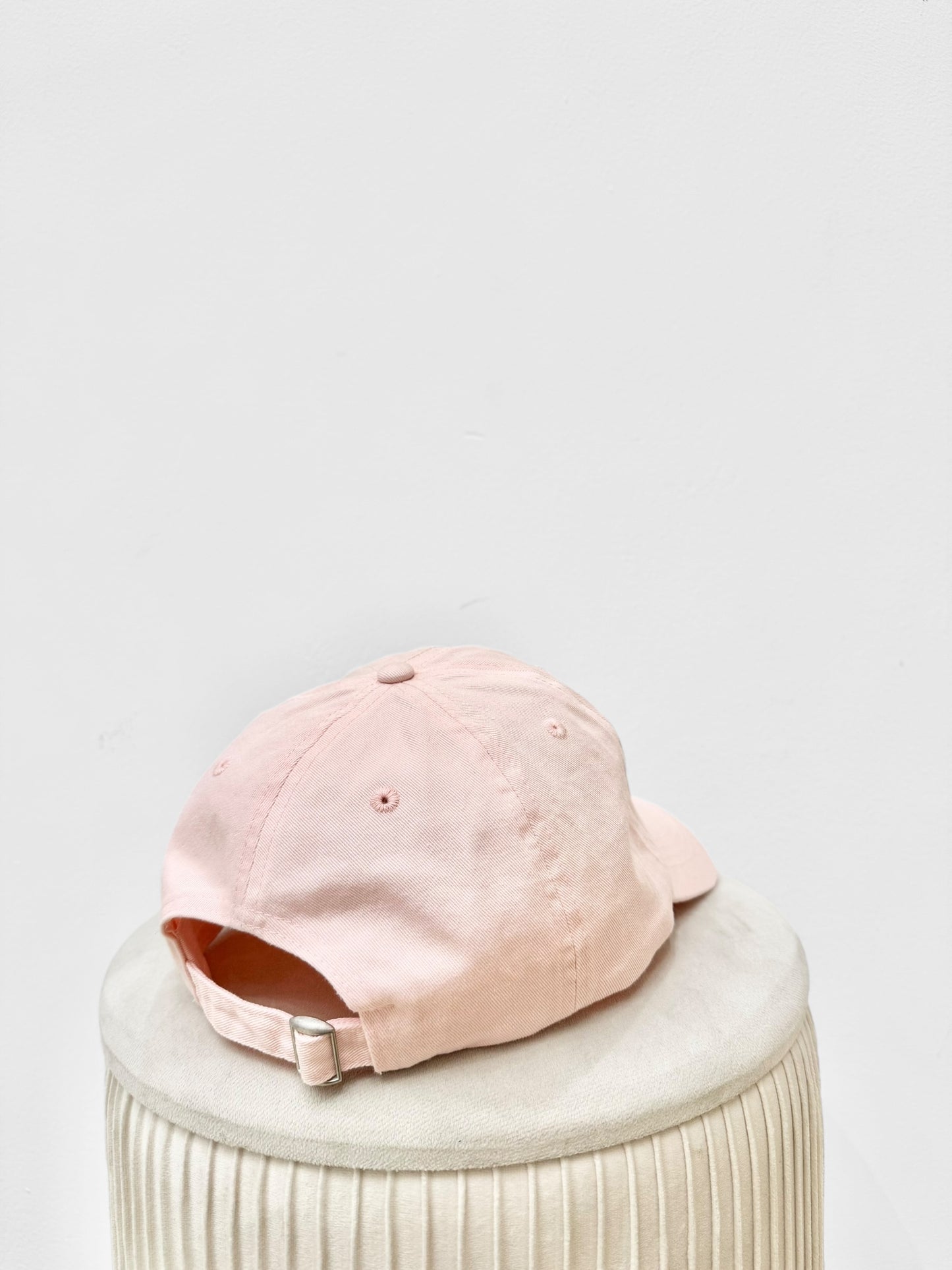 VRYSI BASEBALL CAP - “GREEK LOVERS CLUB” | LIGHT PINK