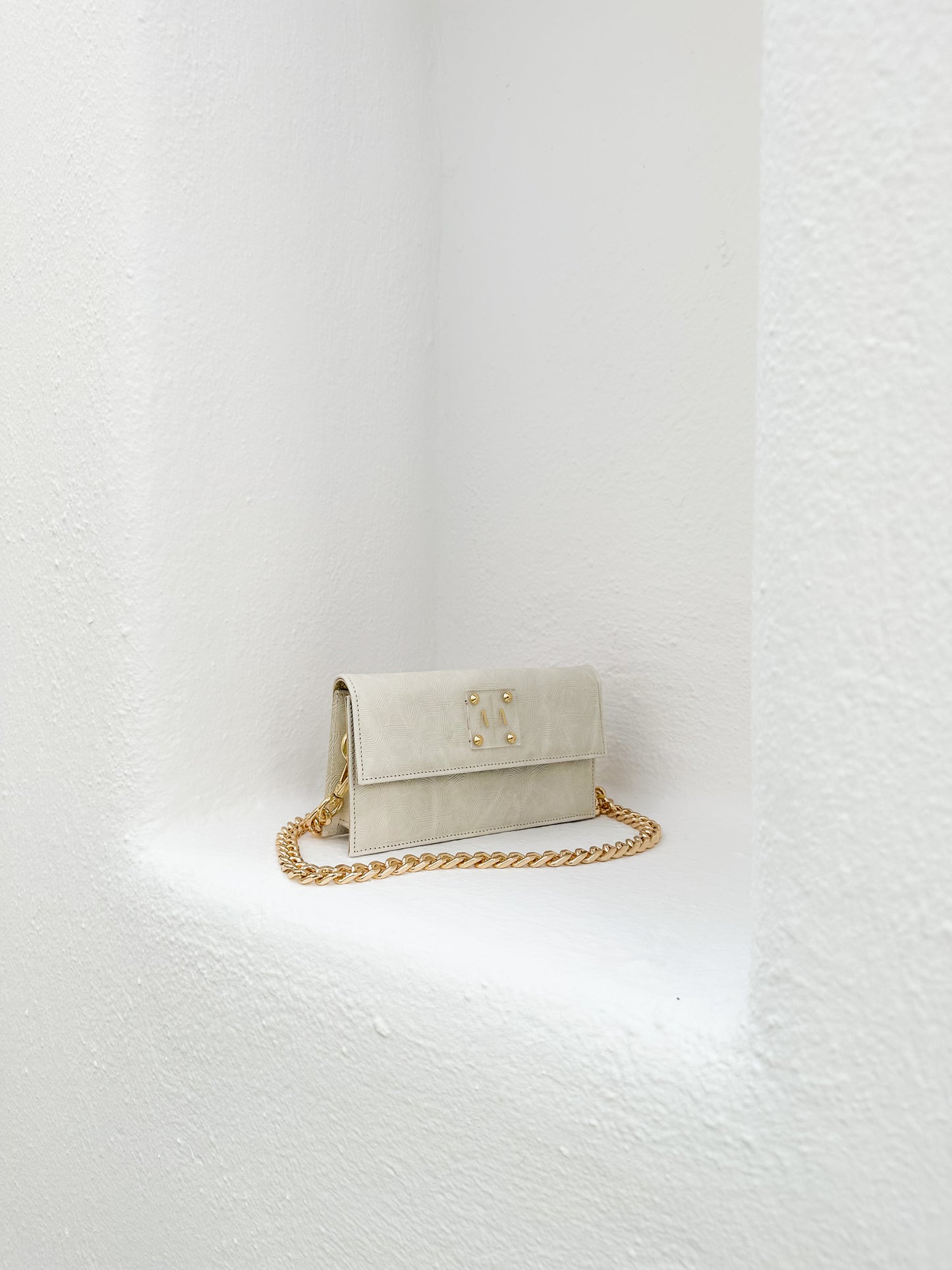 LOULOU BAG | OFF-WHITE TURTLE EMBOSSED