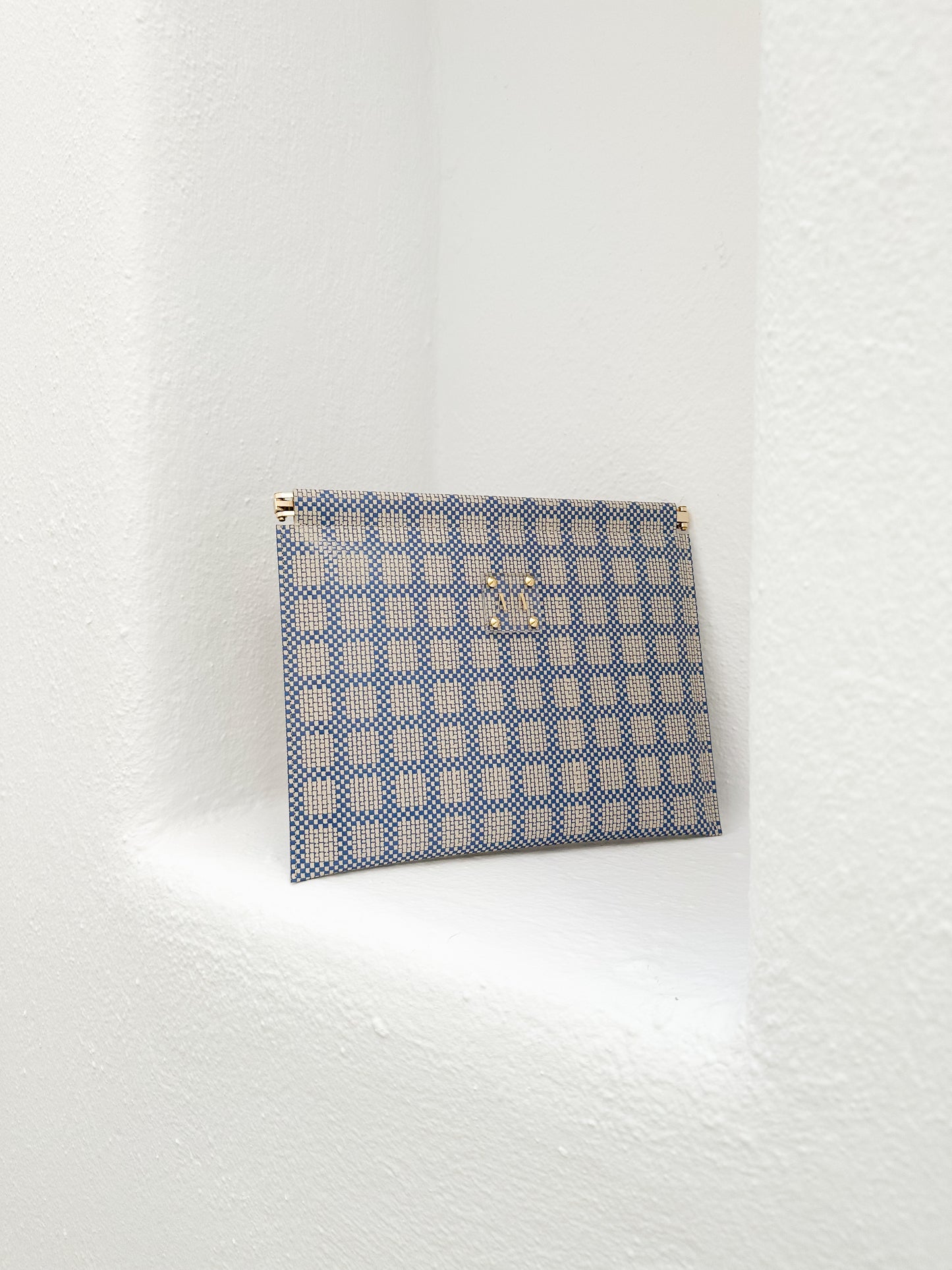 MARLENE CLUTCH | BLUE AND BEIGE CHECK PATTERNED LEATHER